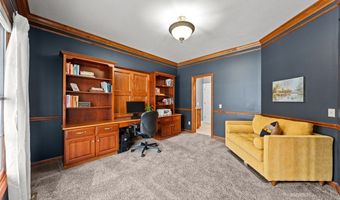 635 Prestige Woods Blvd, Aurora, OH 44202