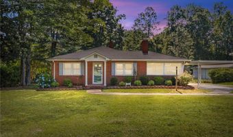 735 Uwharrie St, Asheboro, NC 27203