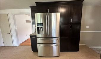 39 Gorham Ave, Warwick, RI 02886