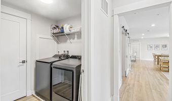 43795 TRANSIT Sq 202, Ashburn, VA 20147