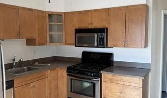 30 NEWARK BAY Ct #2, Bayonne, NJ 07002