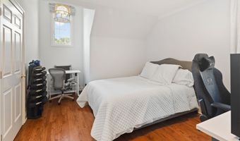 12 Bailey Ave, Darien, CT 06820