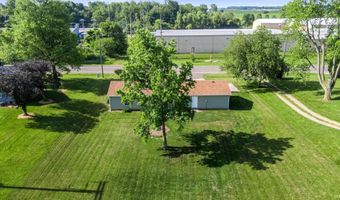 509 W State St, Ashley, IN 46705