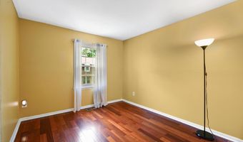 4453 EDAN MAE Ct, Annandale, VA 22003