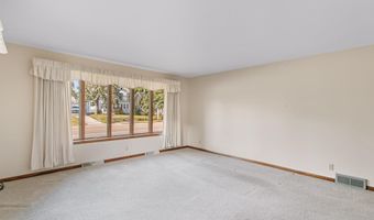 118 Main St, Arlington, WI 53911