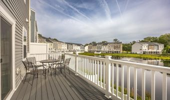 12452 SEA OAKS Ln 5, Berlin, MD 21811