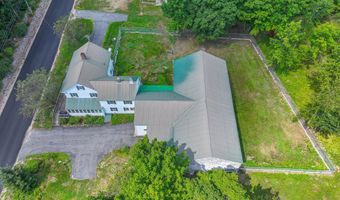 518 Bridgton Rd, Sweden, ME 04040