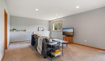 831 Beech Ln S, Annandale, MN 55302