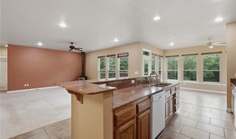 6 Grimsay Dr, Bella Vista, AR 72715