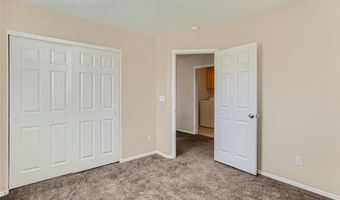 8208 WILDWOOD GLEN Dr, Las Vegas, NV 89131