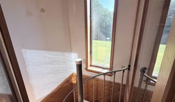 498 Town Line Rd, Bennington, VT 05201