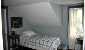 35 Franklin St, Brandon, VT 05733
