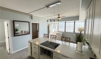 931 University Ave 304, Honolulu, HI 96826