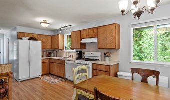9 11 Red Fox Dr, Cascade, ID 83611