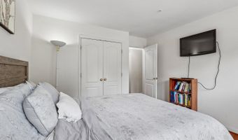 8006 OAT CHASE Ln, Bowie, MD 20715