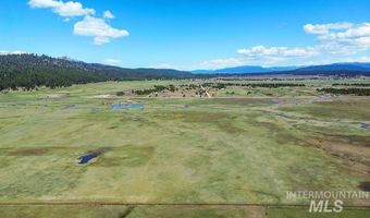 10130 Round Valley Rd, Cascade, ID 83611