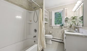 10 Pleasant Point Rd, Branford, CT 06405