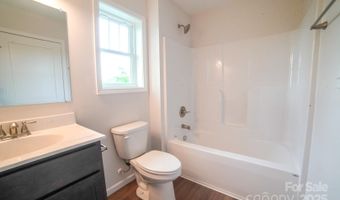 7 Berry Crest Ln, Arden, NC 28704