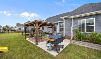 566 Hines Dr, Ayden, NC 28513