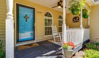 1337 Sunnyhill Dr, Camden, SC 29020