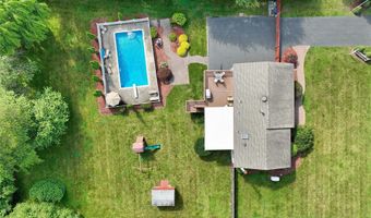 23 Marjorie Dr, Airmont, NY 10901