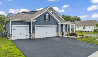 37 Black Bear Dr, Barnegat, NJ 08005