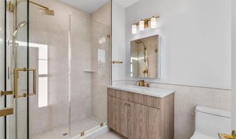 525 AVENUE E 3, Bayonne, NJ 07002