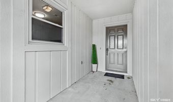 6 Connie Ln, Bella Vista, AR 72715