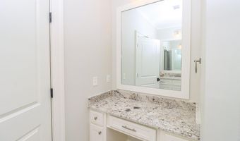 170 Fallen Oak Dr, Brandon, MS 39047