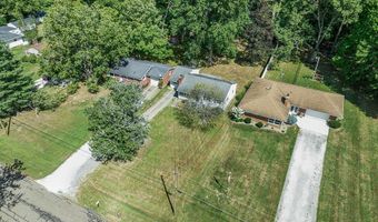 357 Maplewood Dr, Alliance, OH 44601