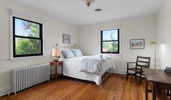 637 CHASE St, Annapolis, MD 21401