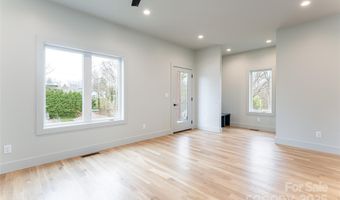 30 Fern St, Asheville, NC 28803