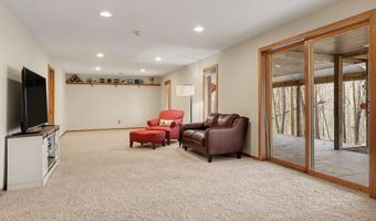 2011 Knollpoint Dr NE, Ada, MI 49301