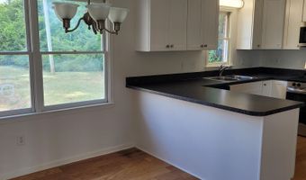 7 S Farr Ave, Andrews, SC 29510