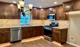 3735 Shetland Ln, Arcata, CA 95521