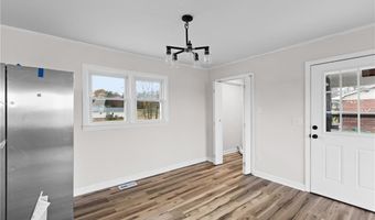 166 Coe Rd, Ararat, NC 27007