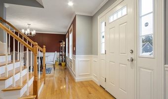 9 Woodlawn Ave, Billerica, MA 01821