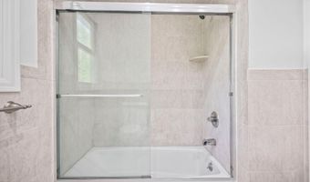 2338 Ramshorn Dr, Allenwood, NJ 08720