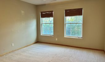 2511 Bristol Dr 204, Ames, IA 50010