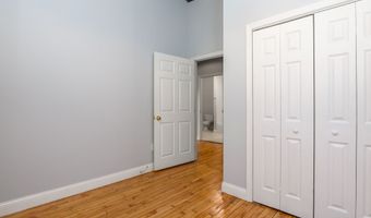 390 Charles St APT 216, Bridgeport, CT 06606