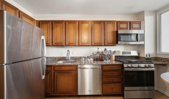 1200 N NASH St N 531, Arlington, VA 22209