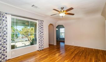 7595 Saranac Ave, La Mesa, CA 91942