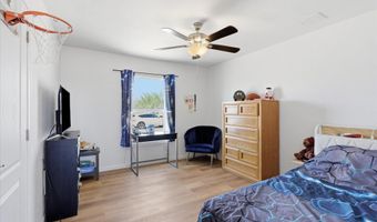 833 W Tepee St, Apache Junction, AZ 85120