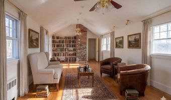 109 Sahagian Rd, Belgrade, ME 04917