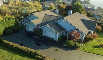 219 Schooner Bay Dr, Brookings, OR 97415