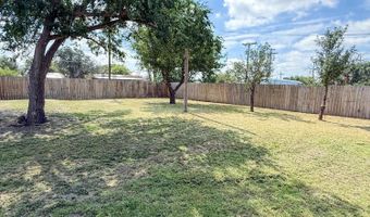 606 Coke Ave, Anton, TX 79313