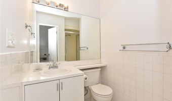 142 I U Willets Rd, Albertson, NY 11507