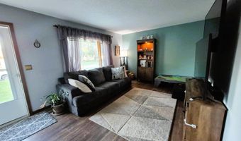 2414 Lynch Ave, Auburn, NE 68305