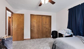243 Plainview Dr, Avon, IN 46123
