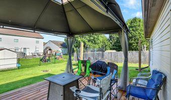 8426 Fort Sumter Dr, Indianapolis, IN 46227